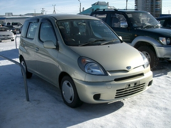 2001 Toyota Funcargo