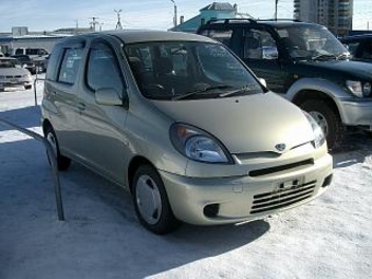 2001 Toyota Funcargo