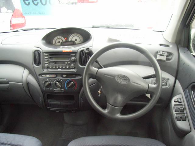 2001 Toyota Funcargo