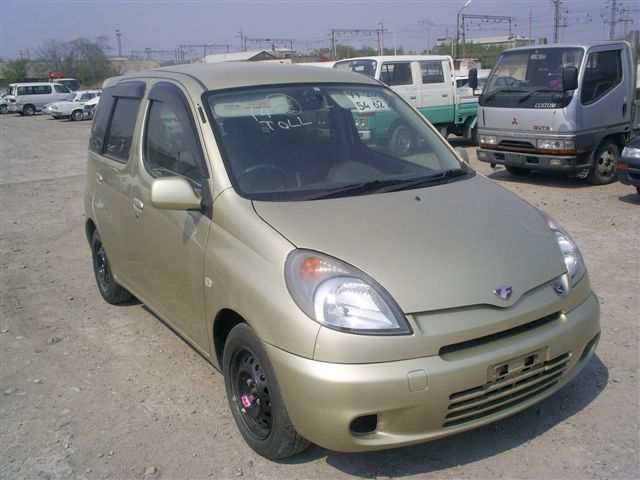 2001 Toyota Funcargo