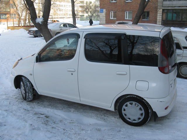 2001 Toyota Funcargo