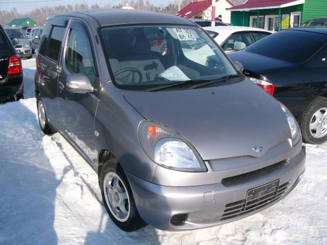 2001 Toyota Funcargo