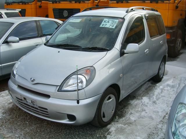 2001 Toyota Funcargo