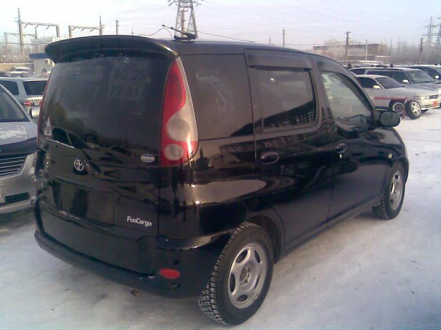 2001 Toyota Funcargo