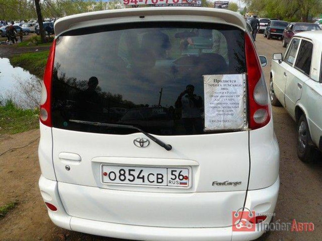 2001 Toyota Funcargo
