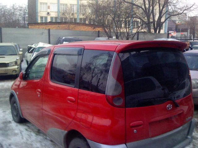 2001 Toyota Funcargo