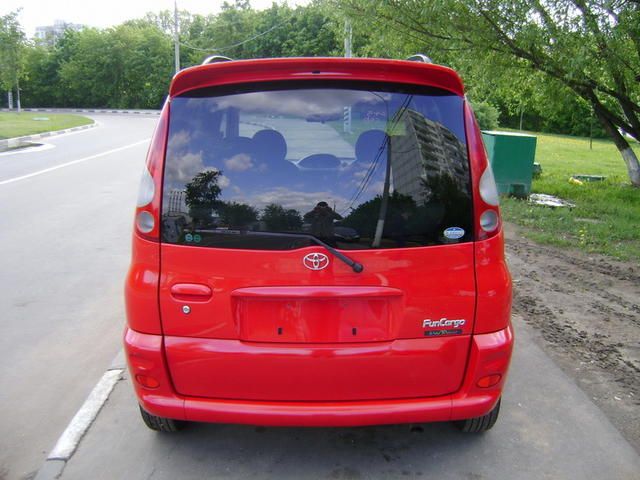 2001 Toyota Funcargo