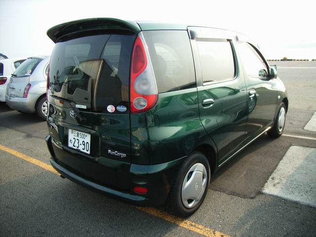 2001 Toyota Funcargo Pics