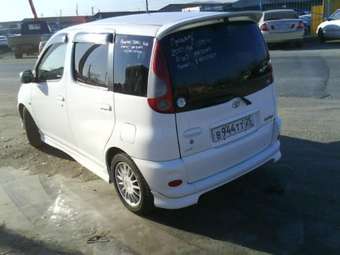 2001 Toyota Funcargo Pictures