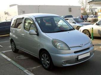 2001 Toyota Funcargo For Sale