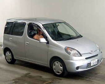 2002 Toyota Funcargo