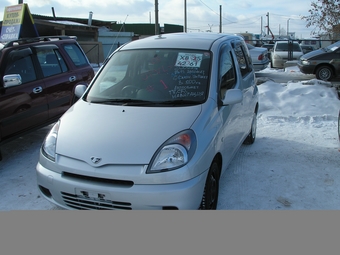 2002 Toyota Funcargo