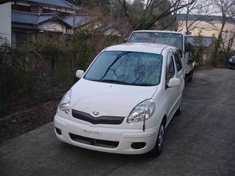 2002 Toyota Funcargo