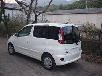 2002 Toyota Funcargo