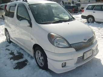 2002 Toyota Funcargo