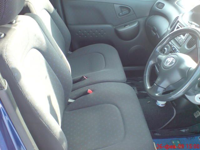 2002 Toyota Funcargo
