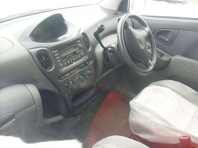 2002 Toyota Funcargo