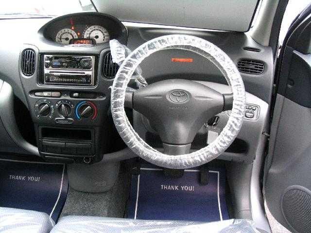 2002 Toyota Funcargo