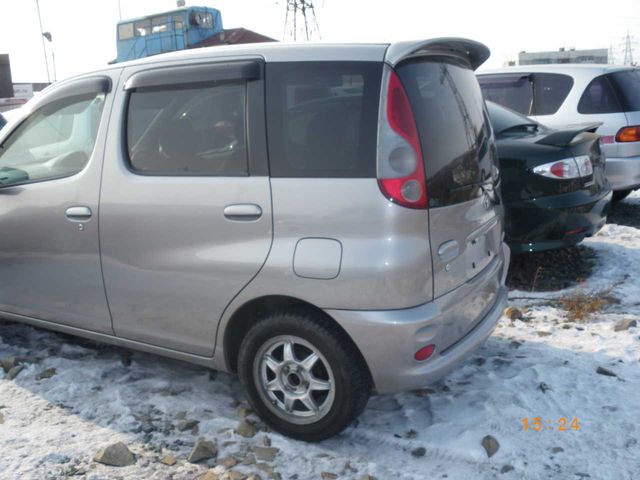 2002 Toyota Funcargo