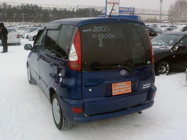 2002 Toyota Funcargo