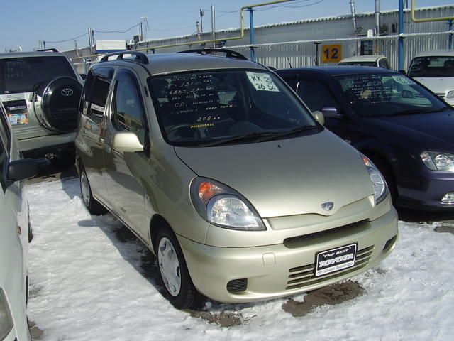 2002 Toyota Funcargo