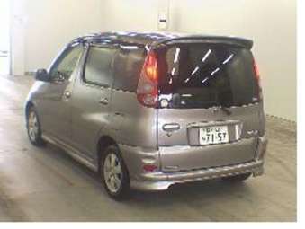 2002 Toyota Funcargo Pictures