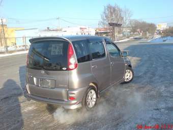 2002 Toyota Funcargo Photos