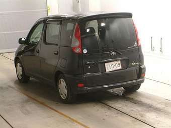 2002 Toyota Funcargo Pictures