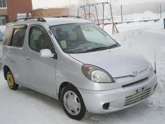 2002 Toyota Funcargo For Sale