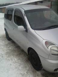 2002 Toyota Funcargo For Sale