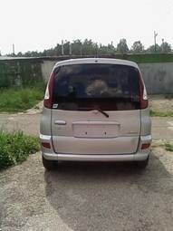 2002 Toyota Funcargo Photos