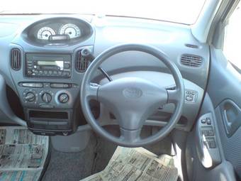 2002 Toyota Funcargo For Sale