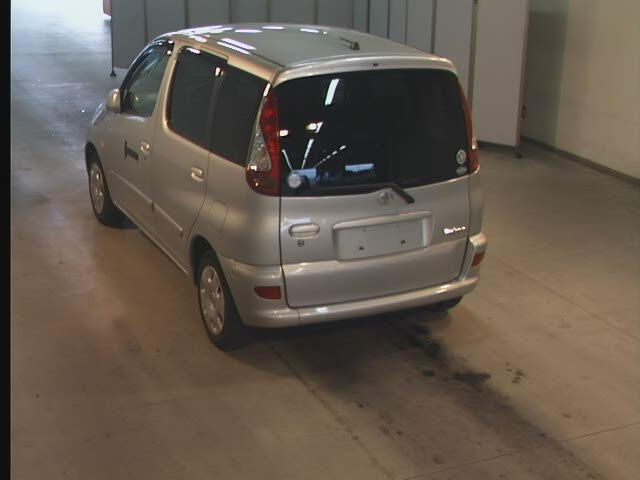 2003 Toyota Funcargo