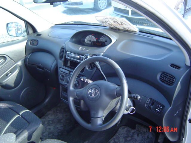2003 Toyota Funcargo