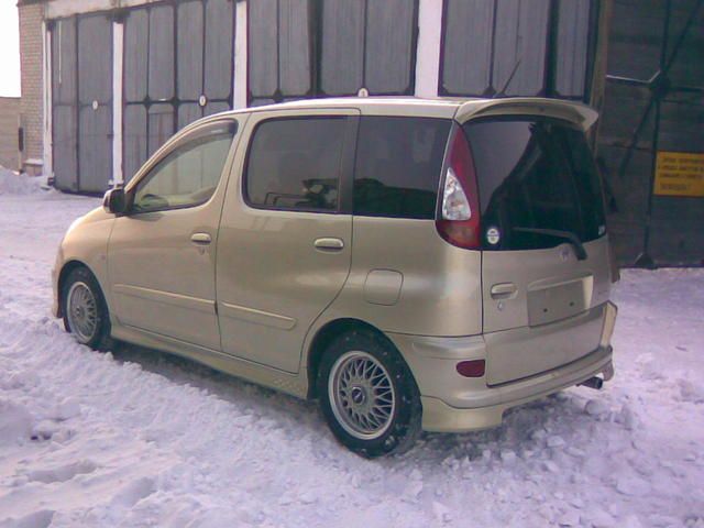 2003 Toyota Funcargo