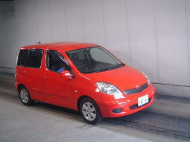 2003 Toyota Funcargo