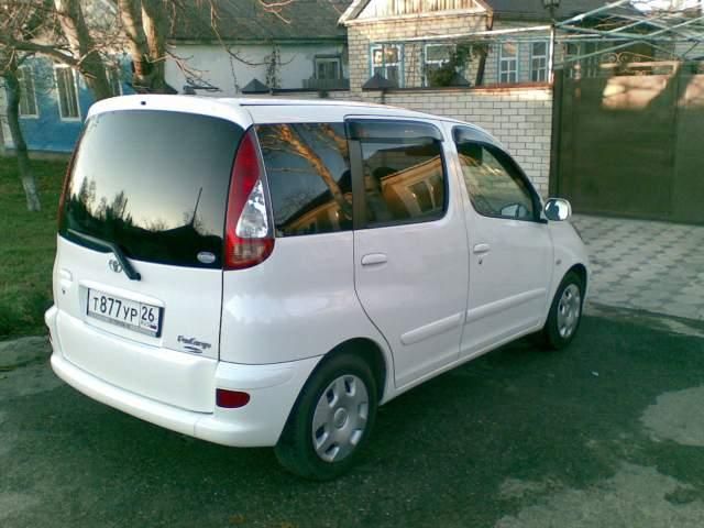2003 Toyota Funcargo