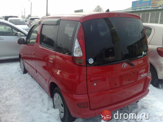 2003 Toyota Funcargo