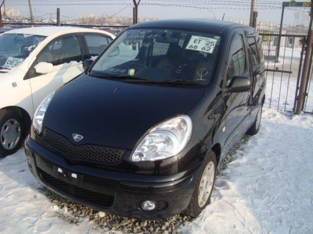 2003 Toyota Funcargo
