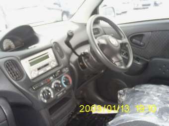 2003 Toyota Funcargo Pictures