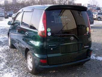 2003 Toyota Funcargo Pictures