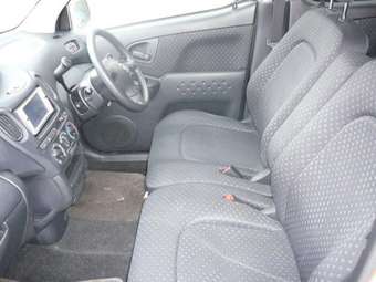 2003 Toyota Funcargo Pics