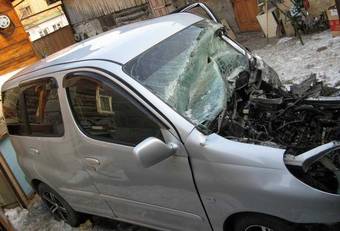 2003 Toyota Funcargo For Sale
