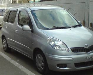 2003 Toyota Funcargo For Sale