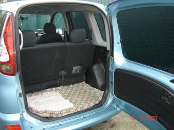 2003 Toyota Funcargo Pictures