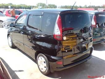 2003 Toyota Funcargo For Sale
