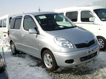 2004 Toyota Funcargo