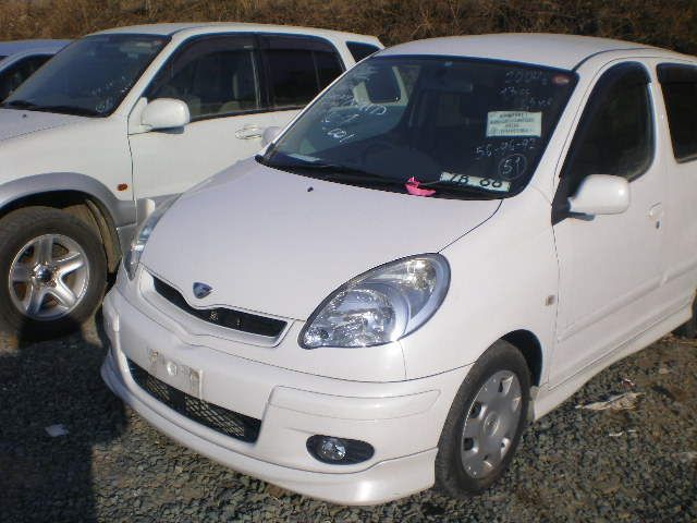 2004 Toyota Funcargo