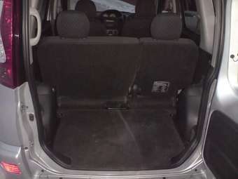 2004 Toyota Funcargo Pictures