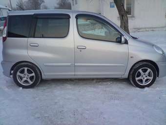 2004 Toyota Funcargo For Sale